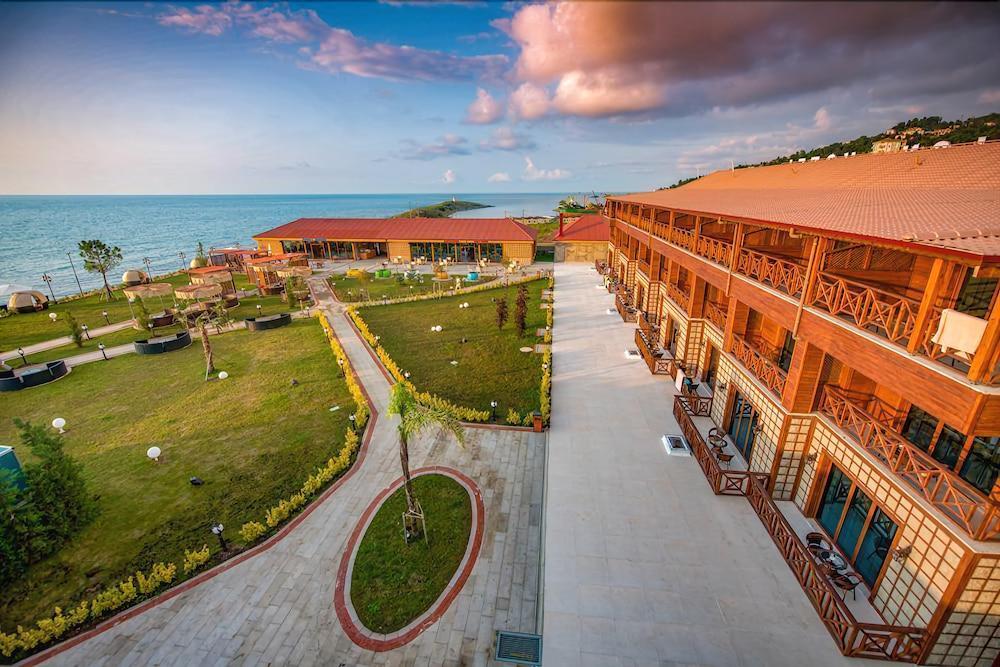 Babillon & Restaurant Отель