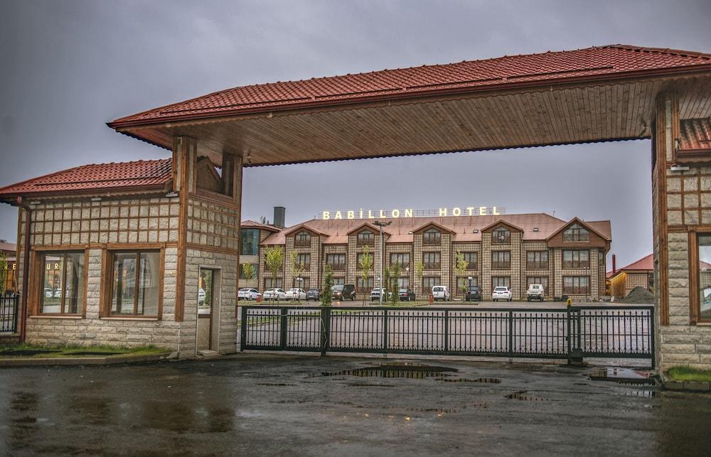 Babillon & Restaurant Ризе